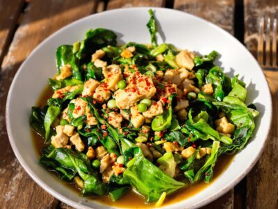 Kickin’ Collard Greens: Spice Up Your Side Dish!