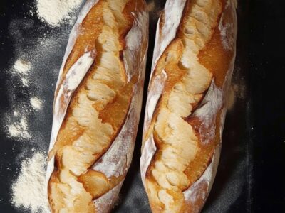 Crispy Homemade Baguettes: Effortless Recipe for Perfect Results