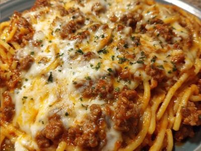 Cheesy Velveeta Spaghetti with Beef