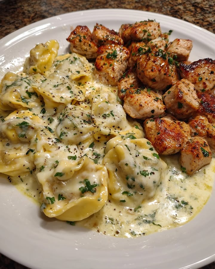 Cheesy Garlic Chicken Bites