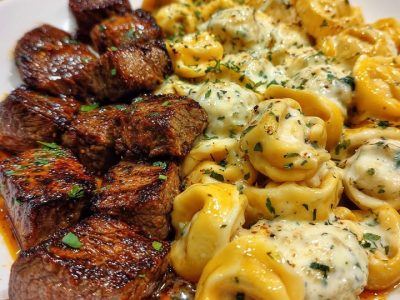 Hearty Steak Tortellini in Creamy Garlic Alfredo Sauce