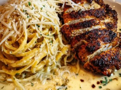 Creamy Garlic Herb Chicken Linguine: A Family Favorite